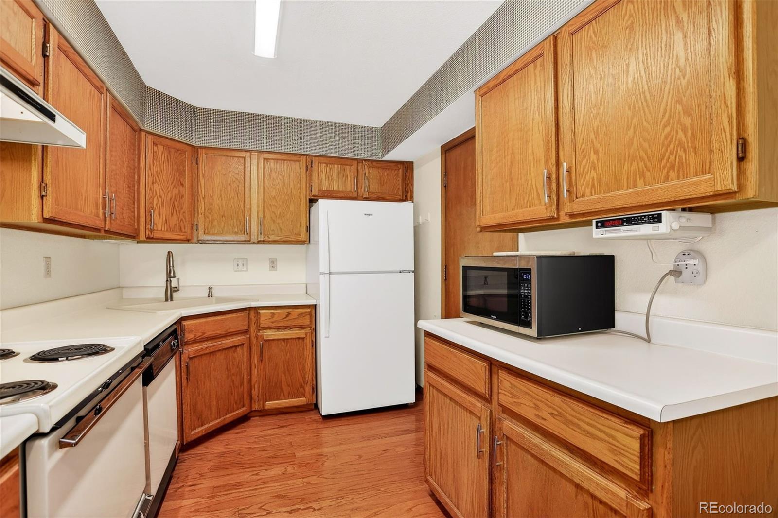 9157 W Cedar Drive Lakewood CO 80226