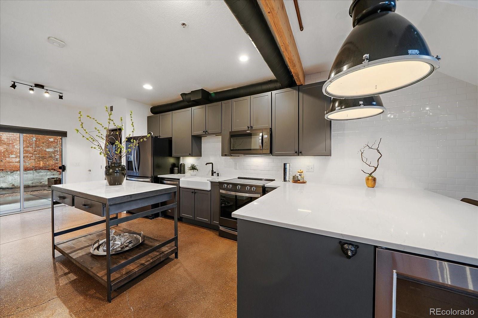 3033 Blake Street Denver CO 80205