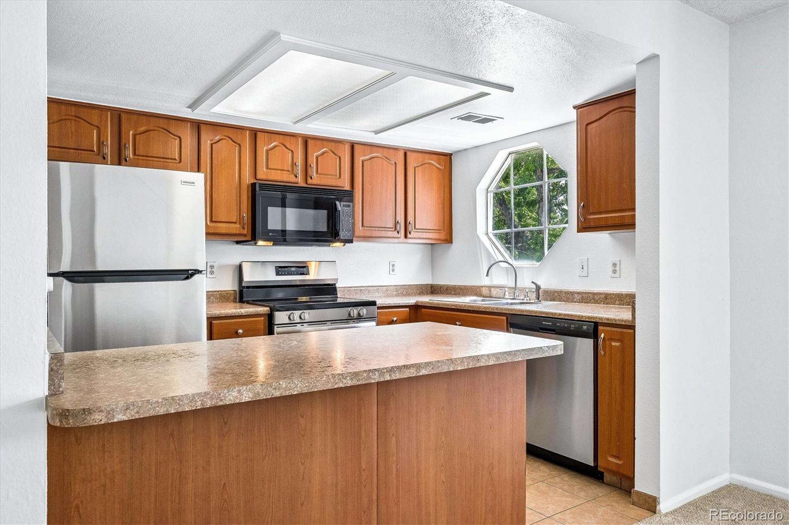 12583 E Pacific Circle Aurora CO 80014