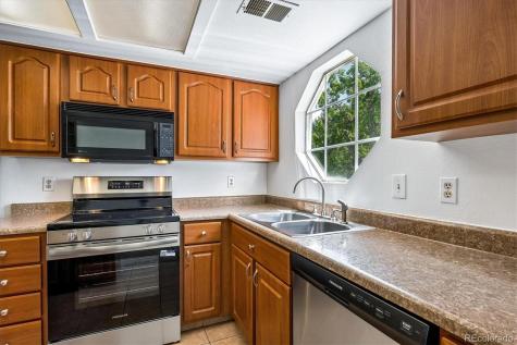 12583 E Pacific Circle Aurora CO 80014