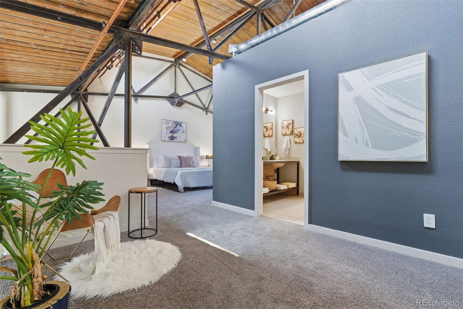 3033 Blake Street Denver CO 80205