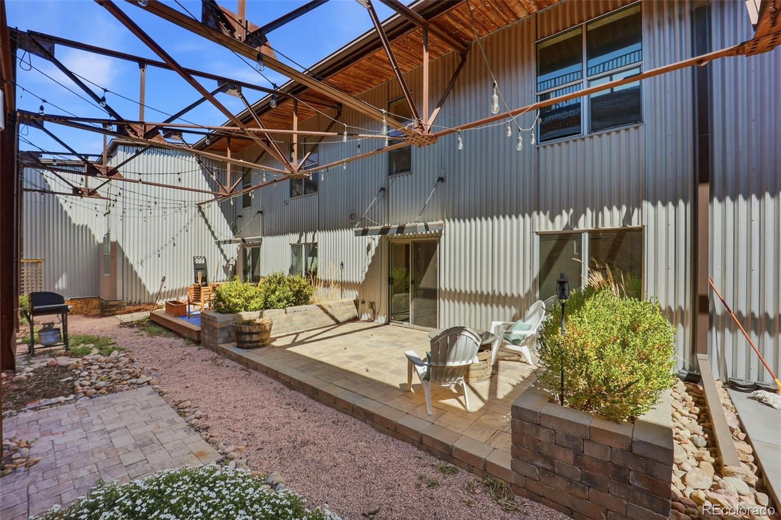 3033 Blake Street Denver CO 80205