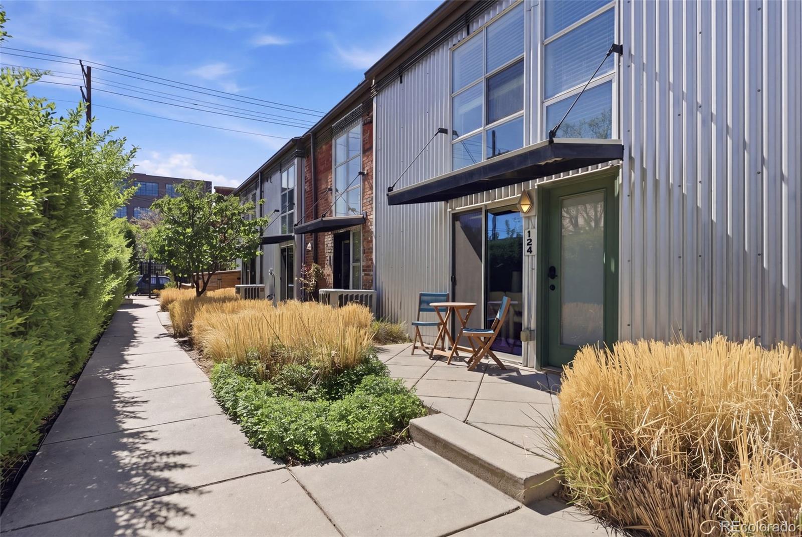 3033 Blake Street Denver CO 80205