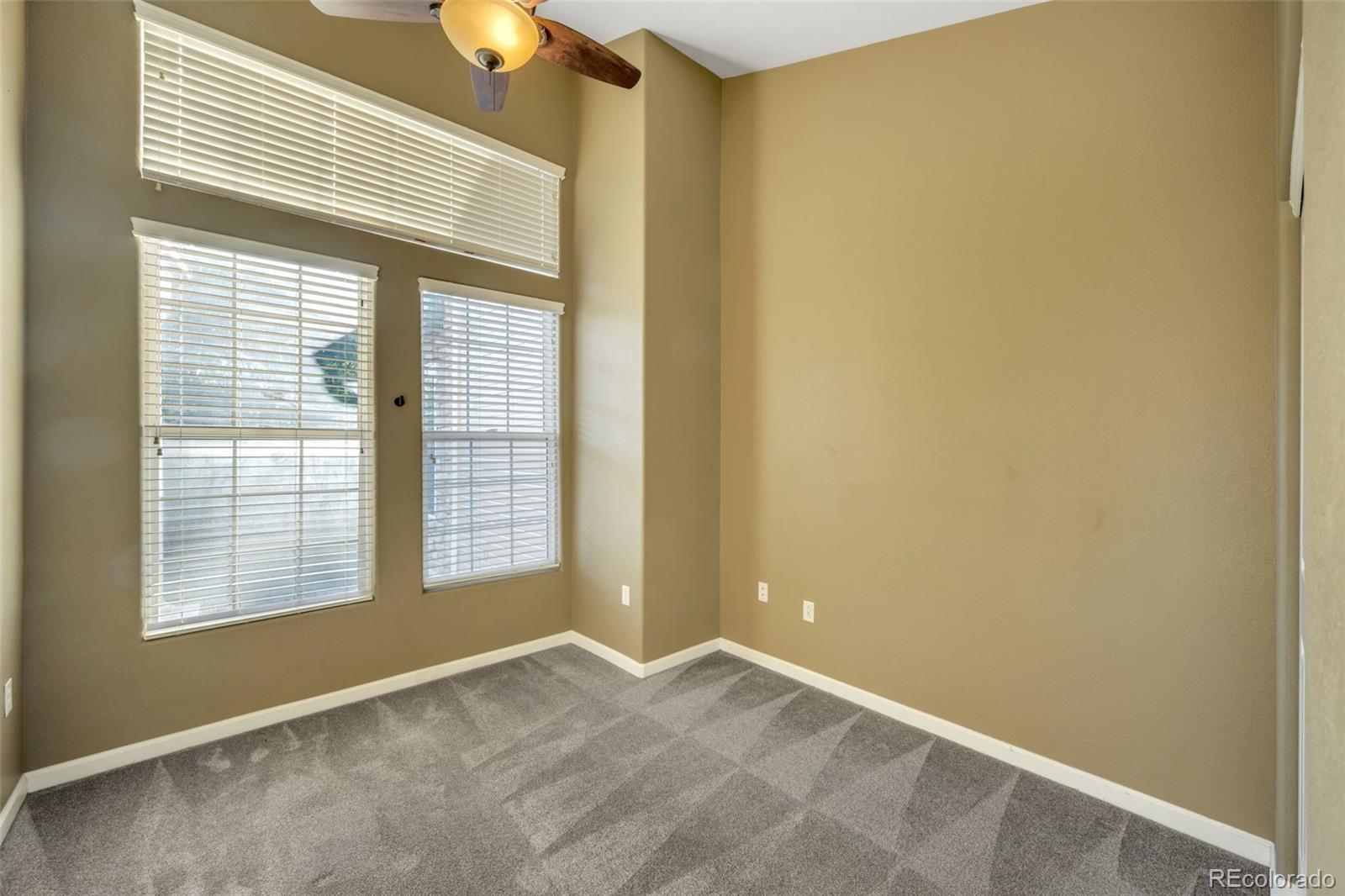 3995 S Dillon Way Aurora CO 80014