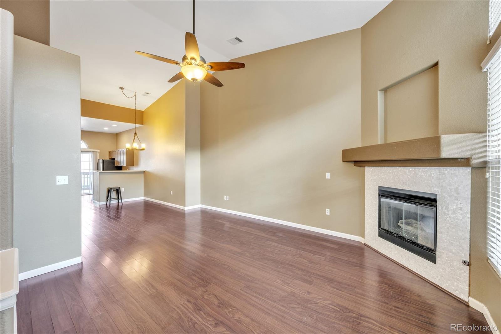 3995 S Dillon Way Aurora CO 80014