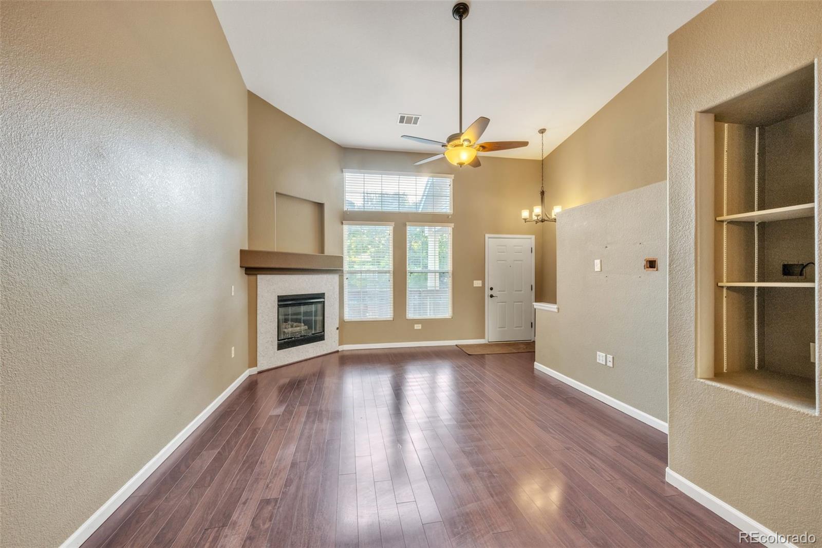 3995 S Dillon Way Aurora CO 80014