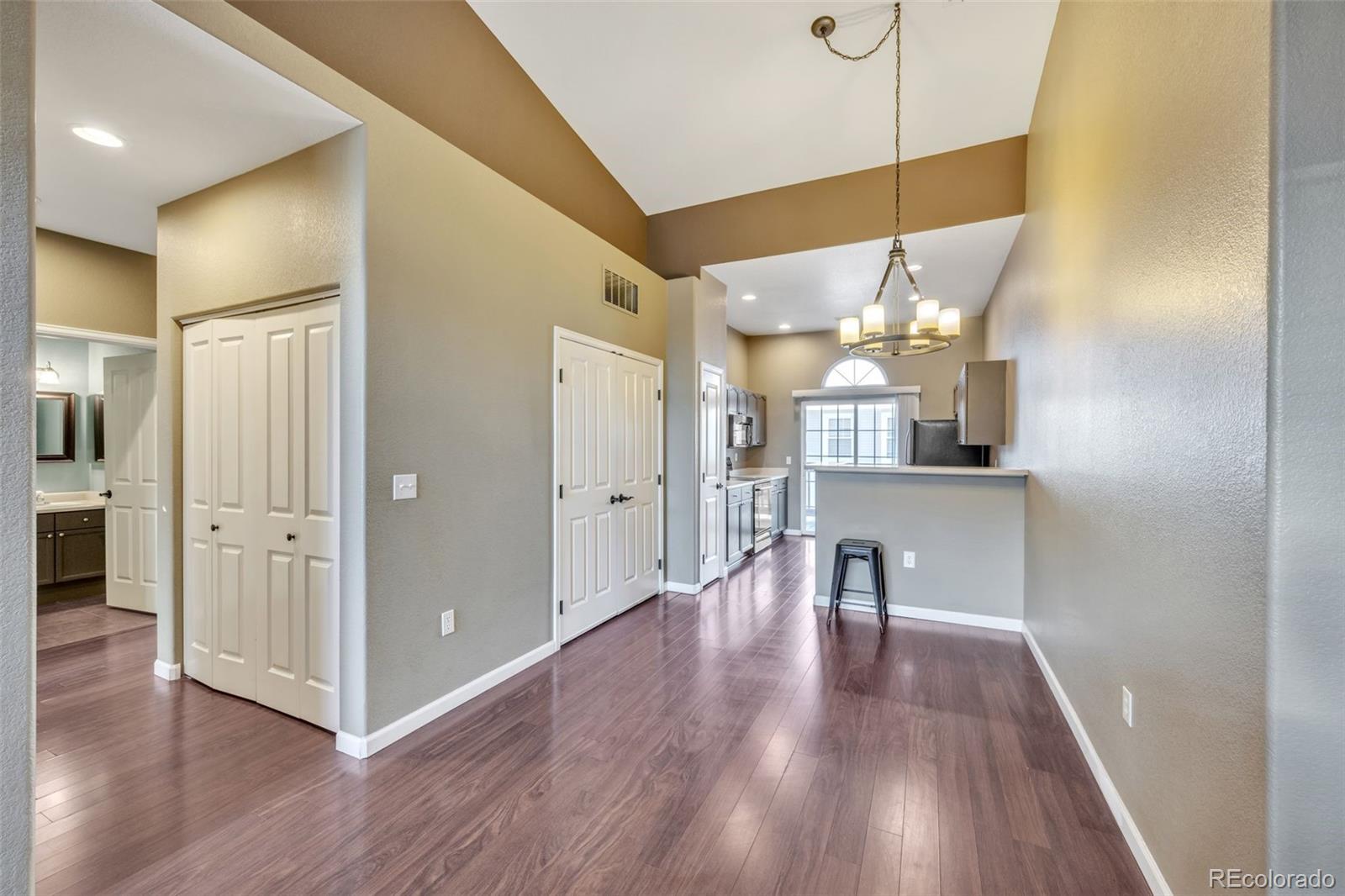3995 S Dillon Way Aurora CO 80014