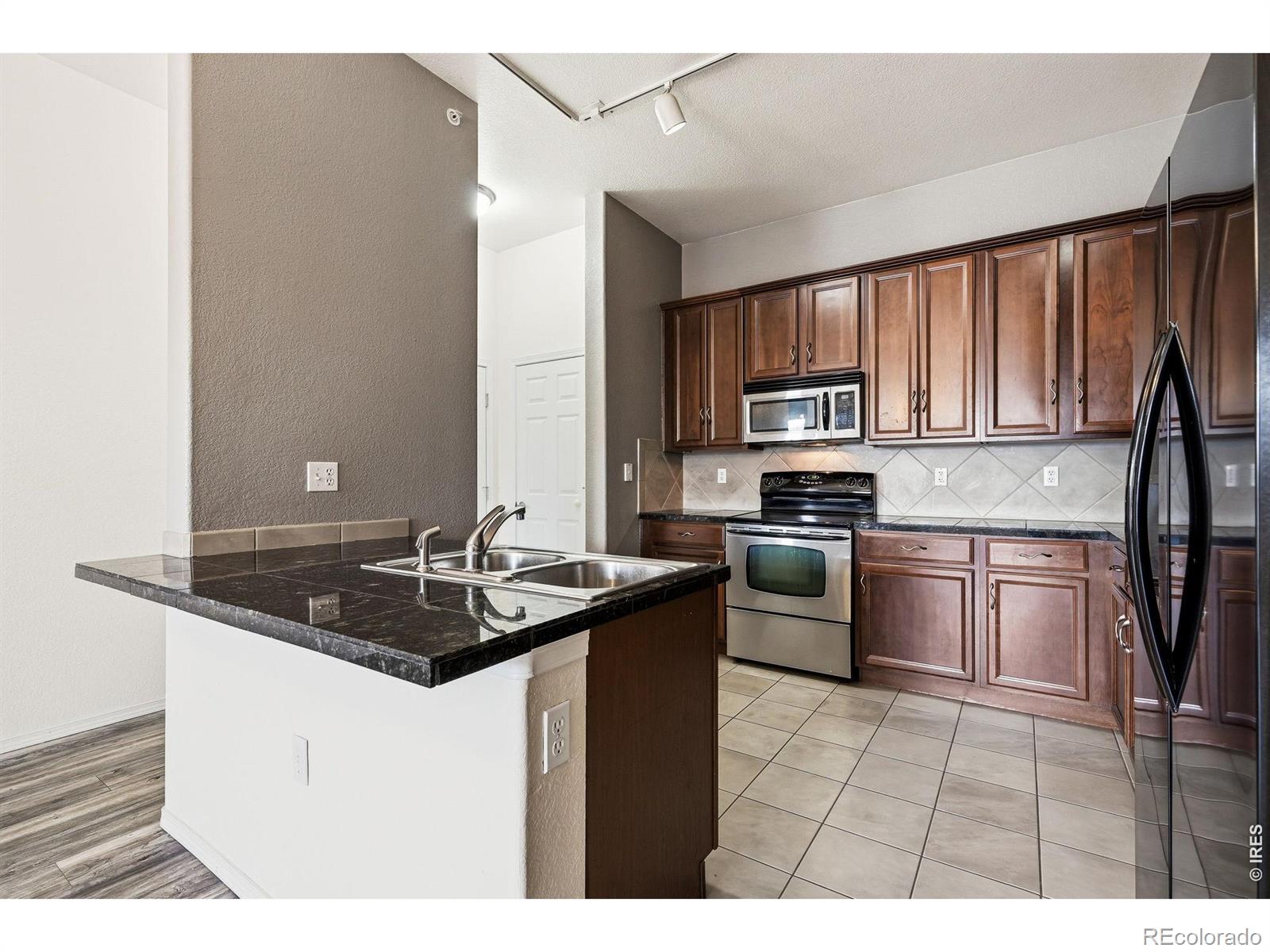 15460 Canyon Gulch Lane Englewood CO 80112