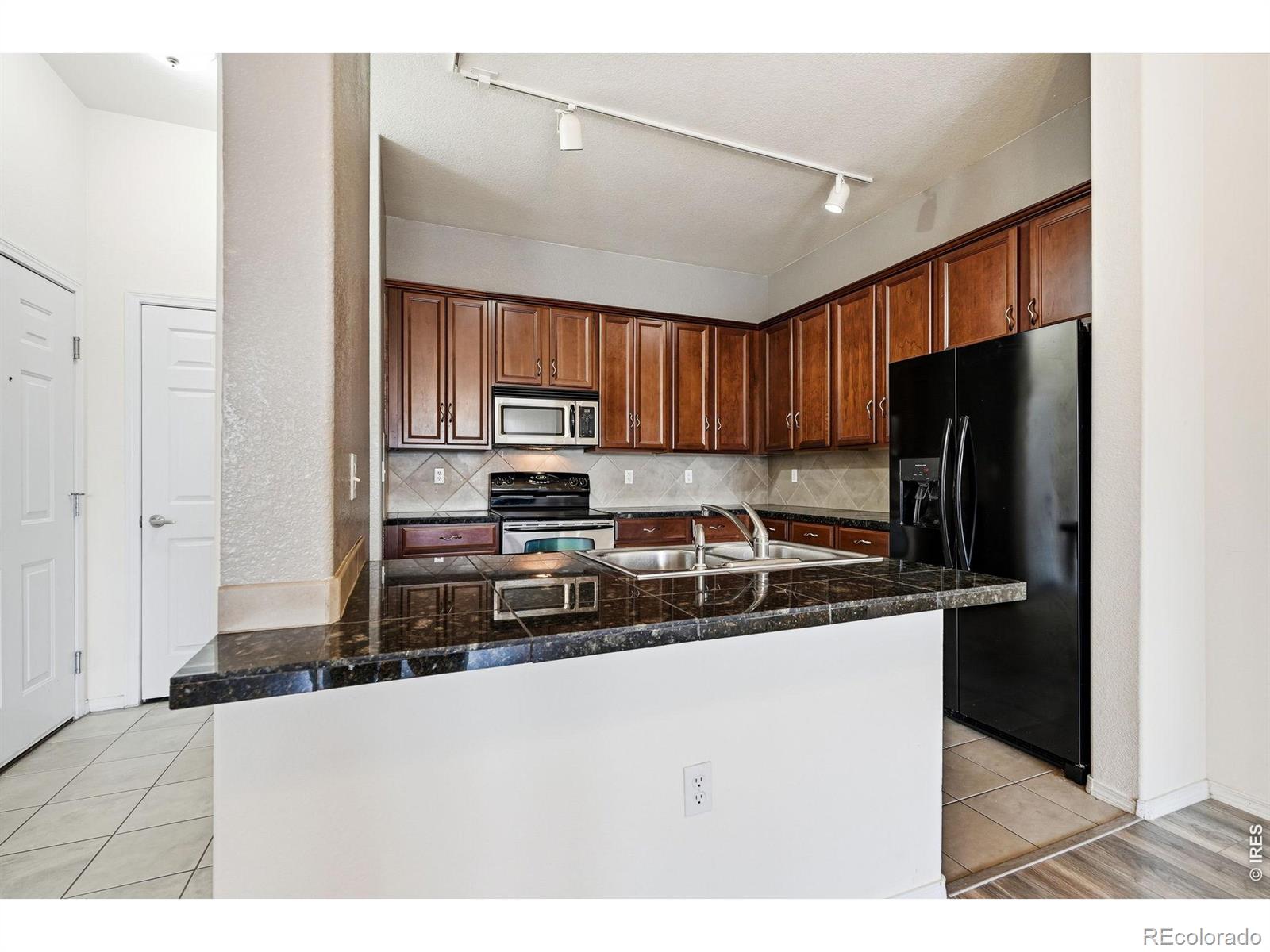 15460 Canyon Gulch Lane Englewood CO 80112