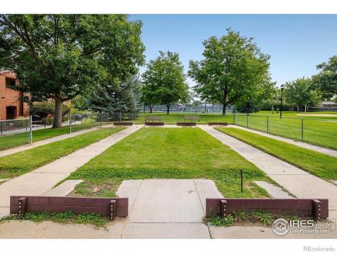 1379 Charles Drive Longmont CO 80503