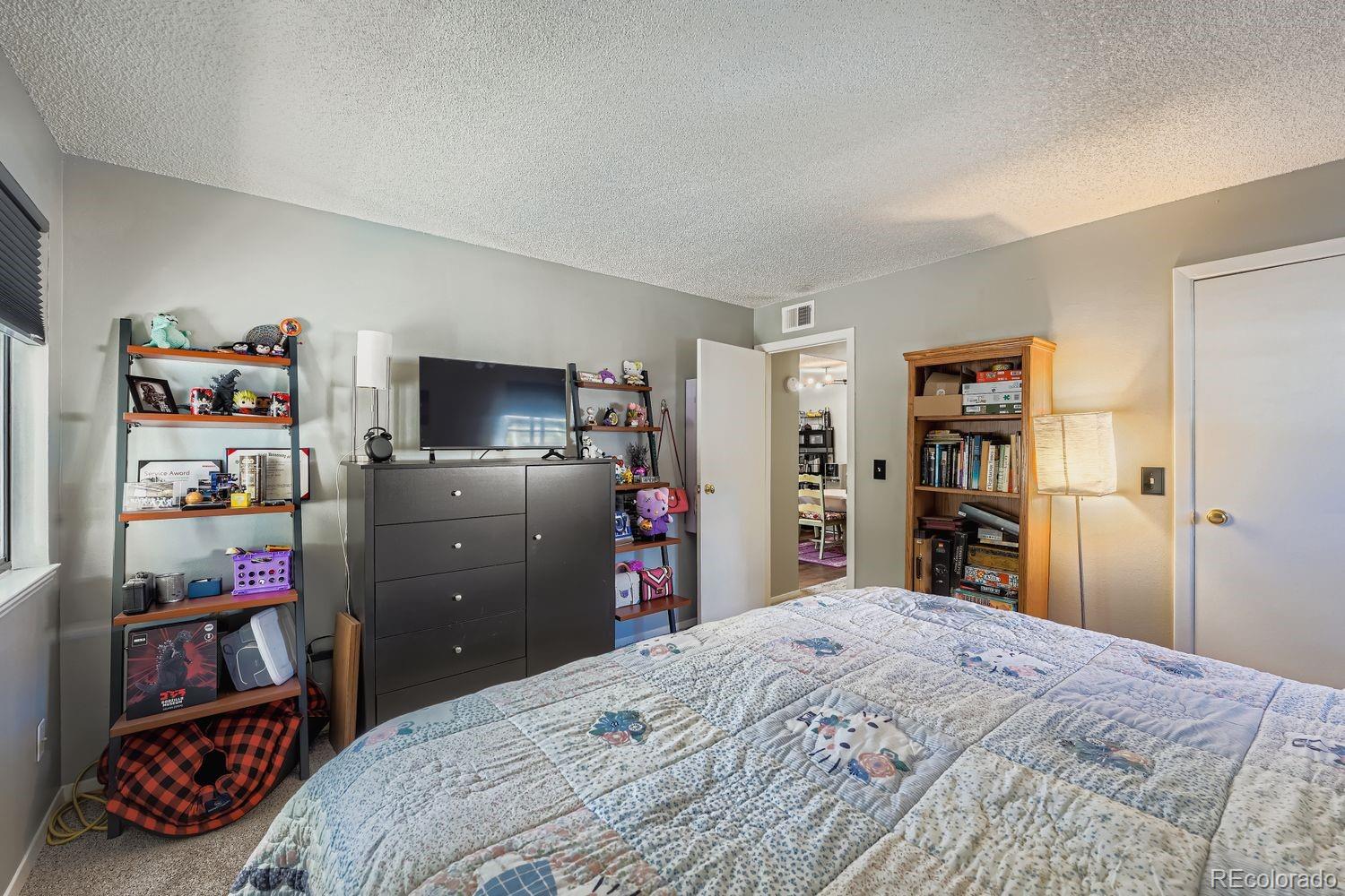 908 S Walden Way Aurora CO 80017