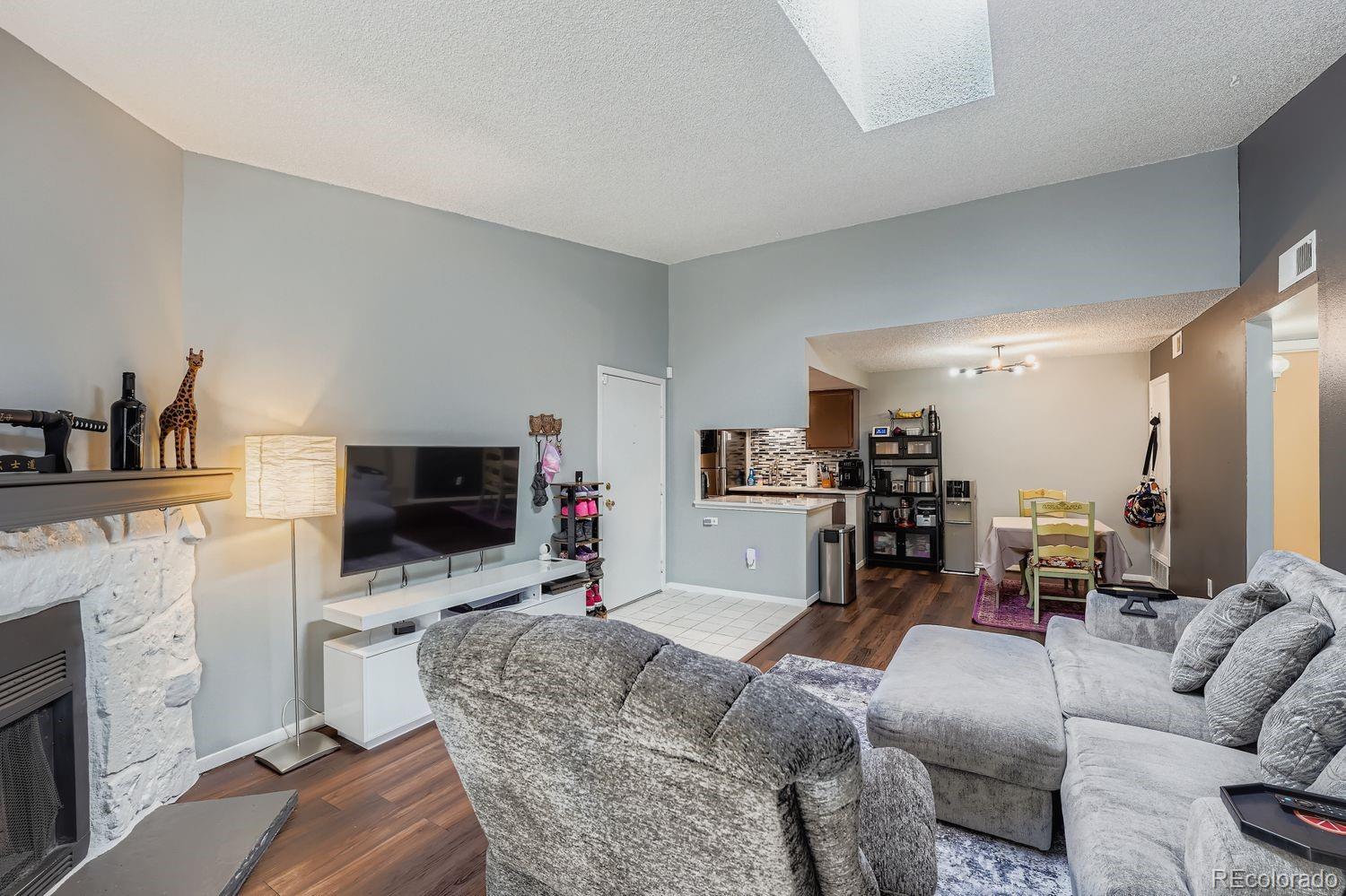 908 S Walden Way Aurora CO 80017
