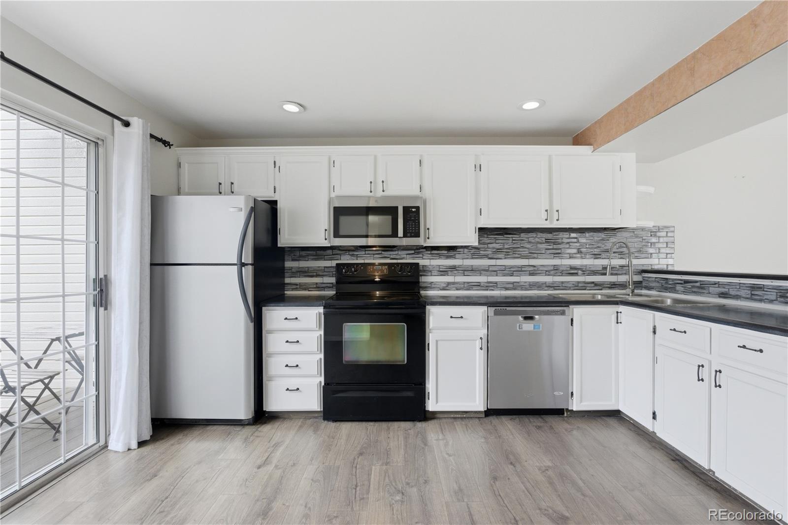 2054 Sunridge Circle Broomfield CO 80020