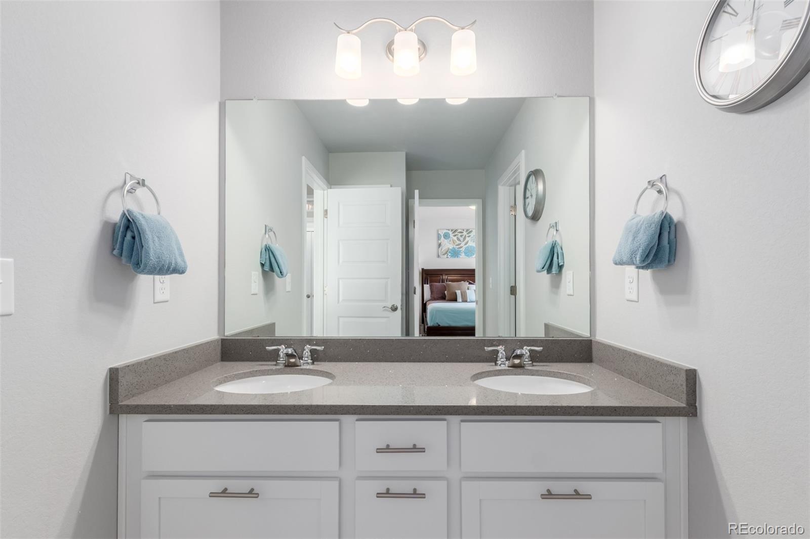 2359 S Tucson Street Aurora CO 80014