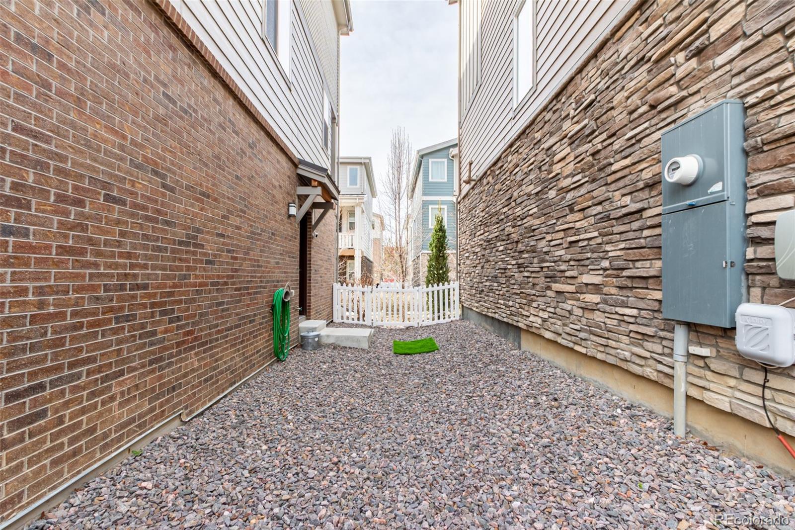 2359 S Tucson Street Aurora CO 80014