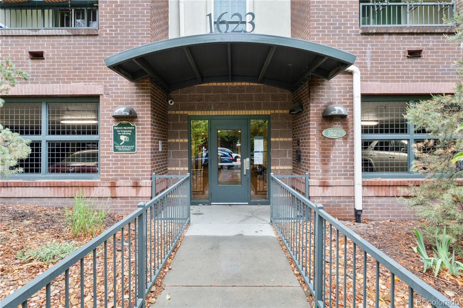 1623 Saint Paul Street Denver CO 80206
