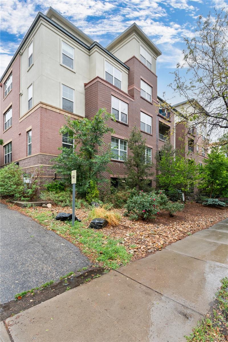 1623 Saint Paul Street Denver CO 80206