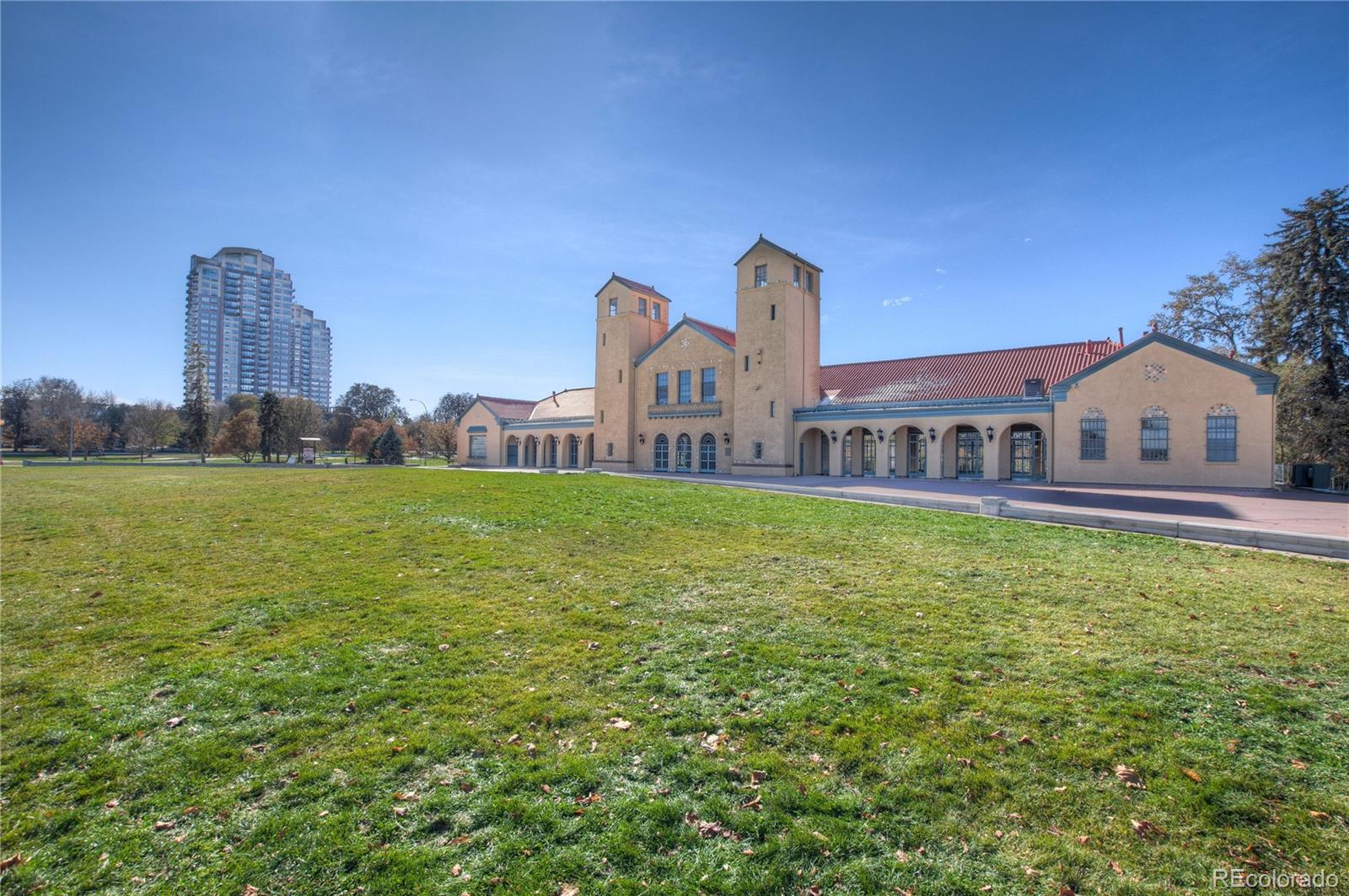 1623 Saint Paul Street Denver CO 80206