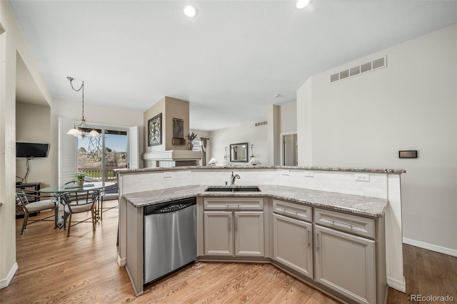 2774 W Riverwalk Circle Littleton CO 80123