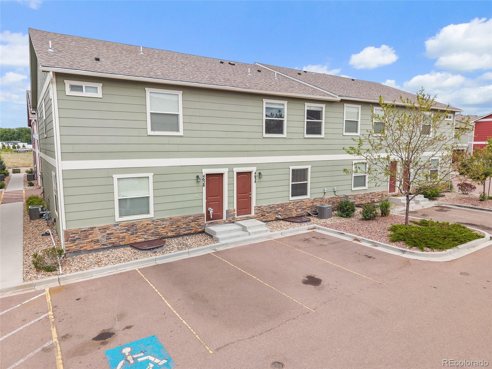 4634 Wharf Point Colorado Springs CO 80911