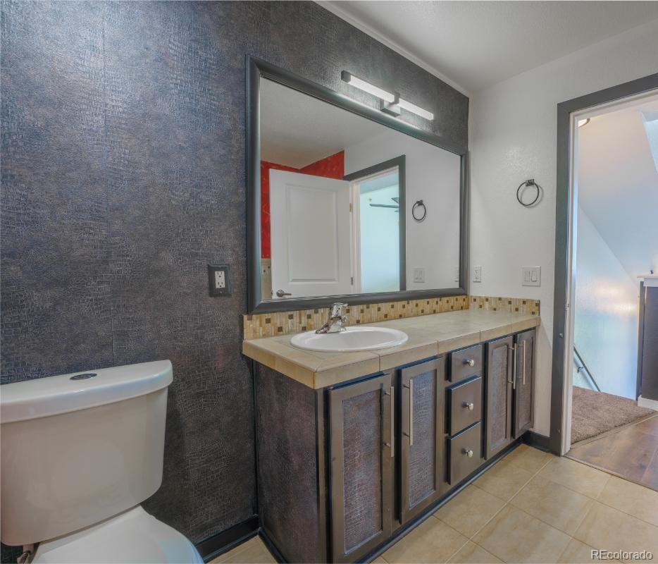 7240 W Custer Avenue Lakewood CO 80226