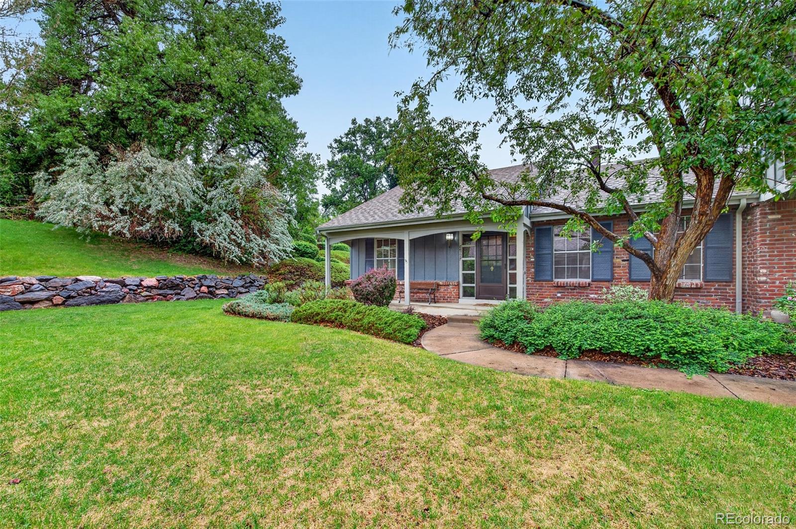 8672 E Amherst Drive Denver CO 80231