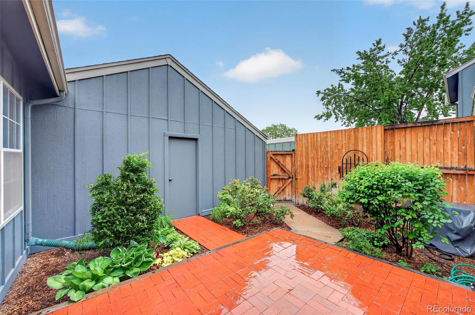 8672 E Amherst Drive Denver CO 80231