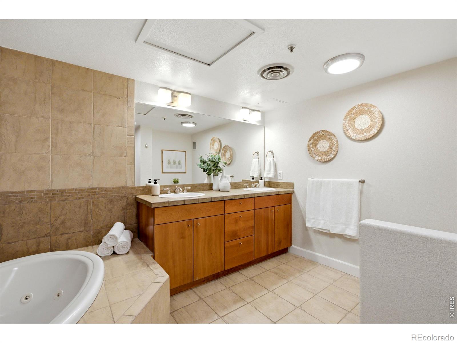 2245 Blake Street Denver CO 80205