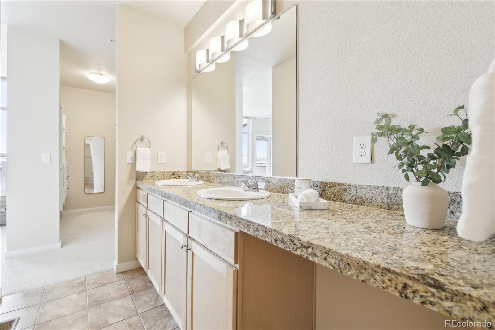 3101 Blake Street Denver CO 80205
