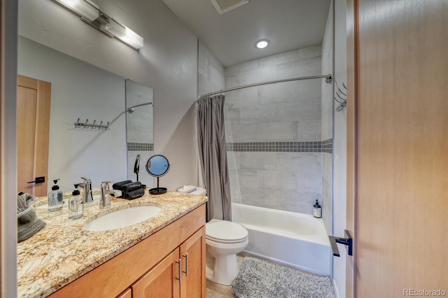 129 W Sackett Avenue Salida CO 81201