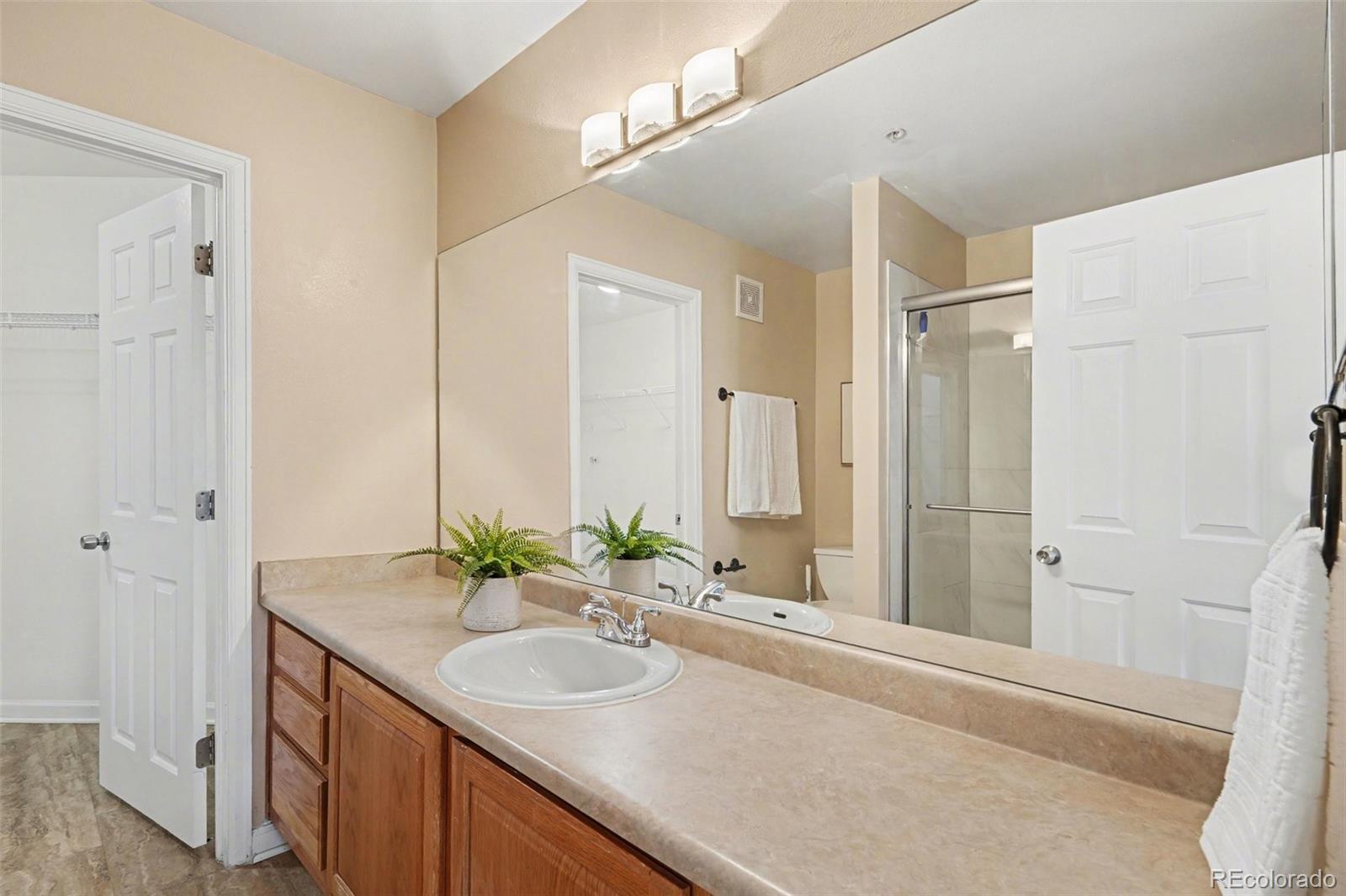 12304 W Cross Drive Littleton CO 80127