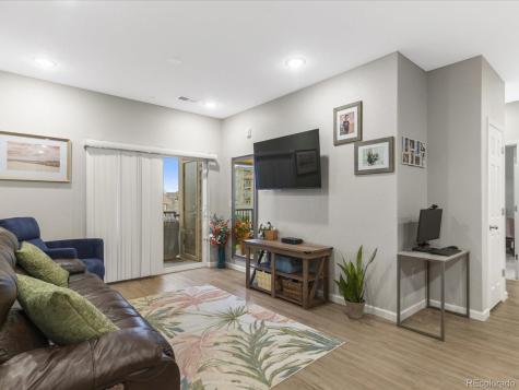 9981 W Victoria Place Littleton CO 80127