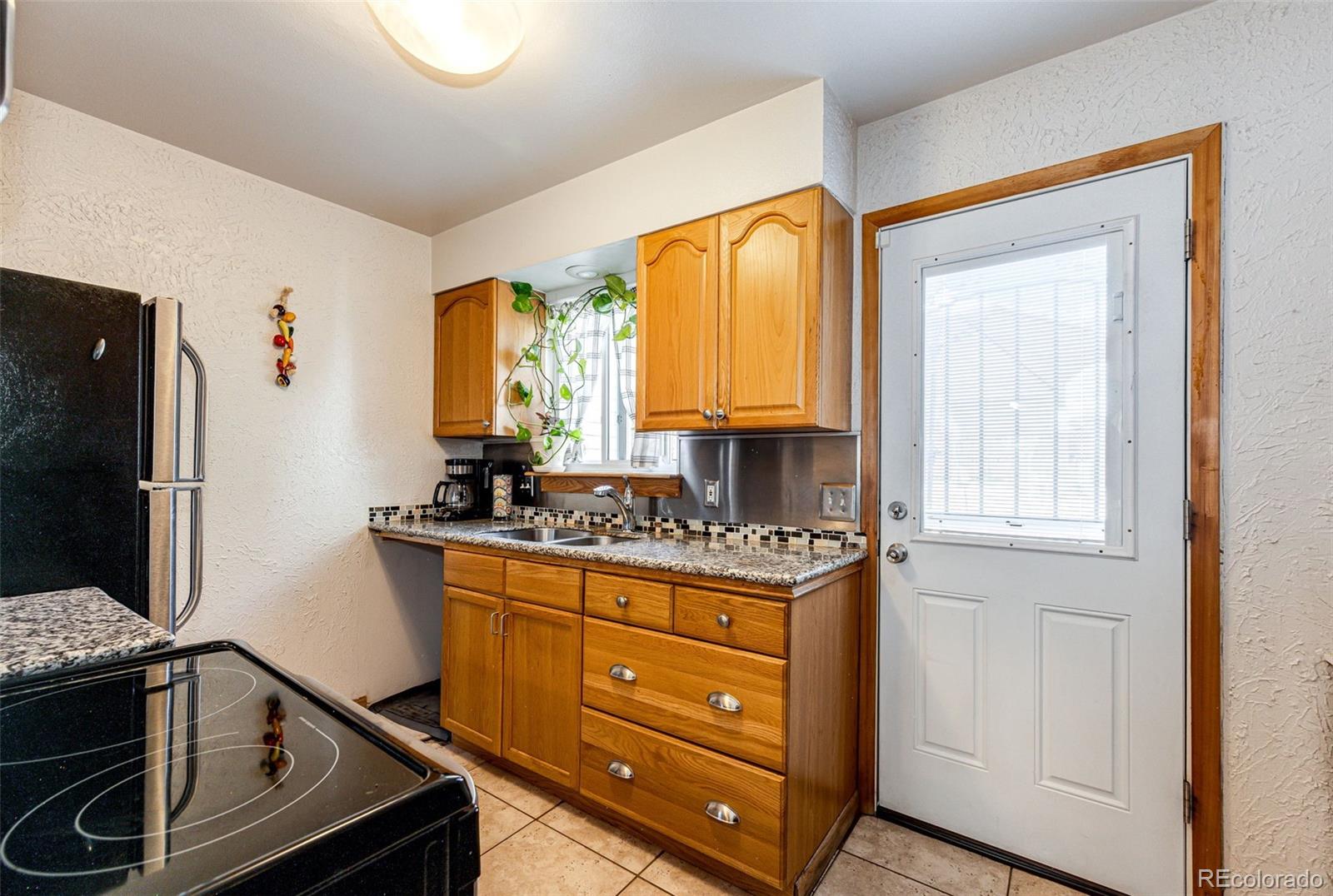 2285 S Jasper Way Aurora CO 80013