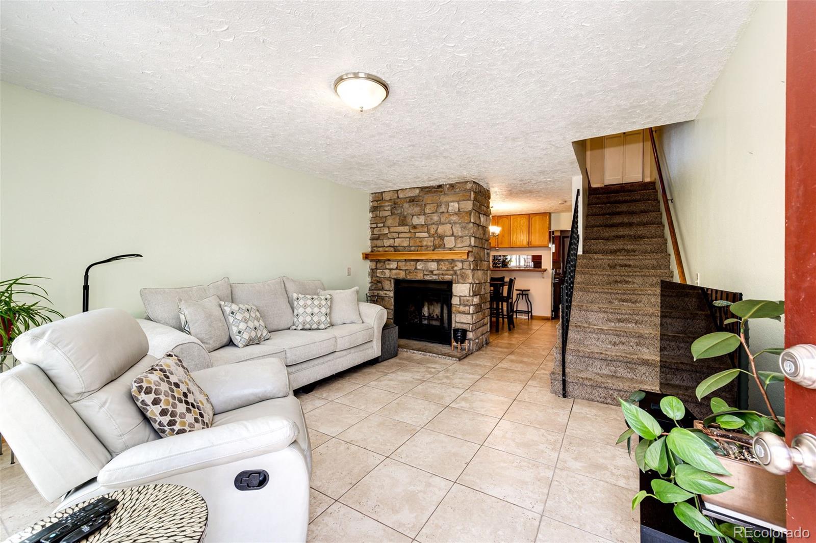 2285 S Jasper Way Aurora CO 80013
