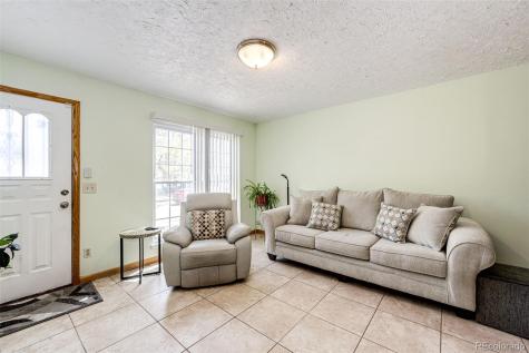 2285 S Jasper Way Aurora CO 80013