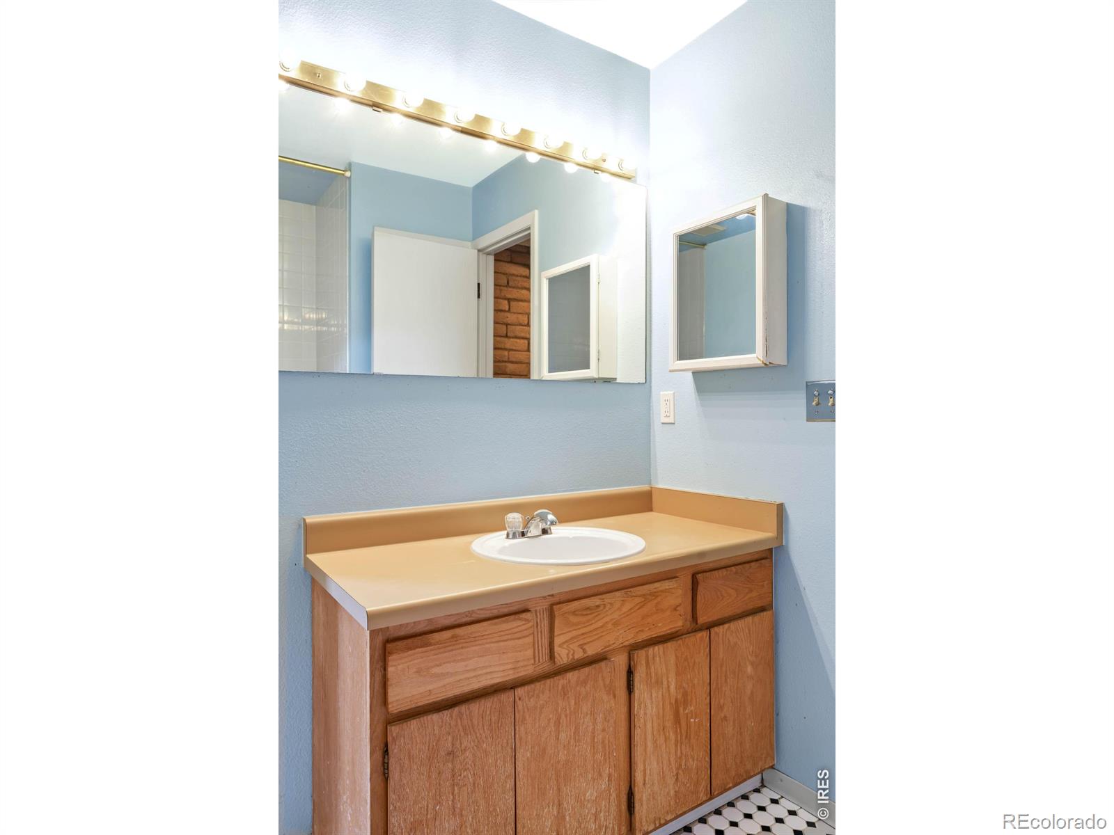 256 Spruce Street Boulder CO 80302