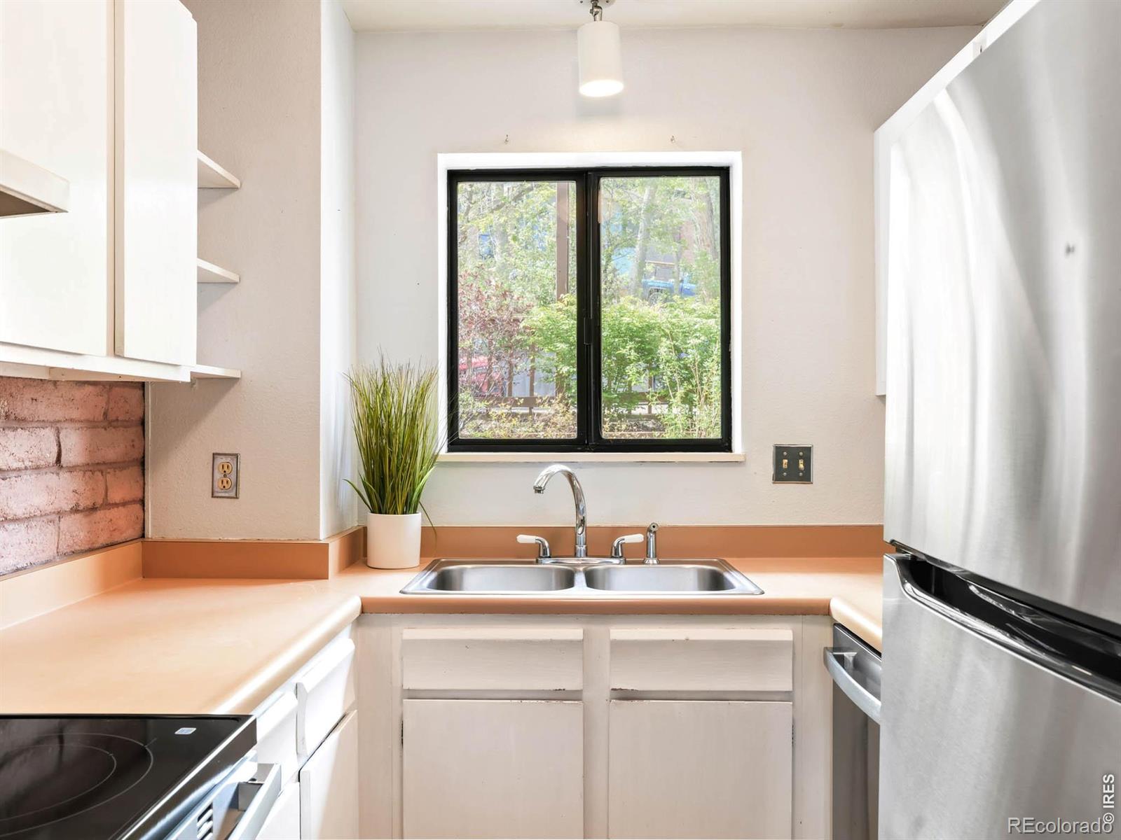 256 Spruce Street Boulder CO 80302