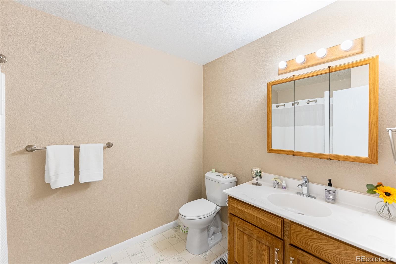 1459 S Pierce Street Lakewood CO 80232