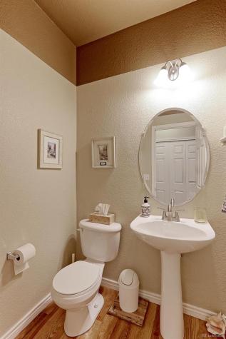 6088 W Utah Lane Lakewood CO 80232