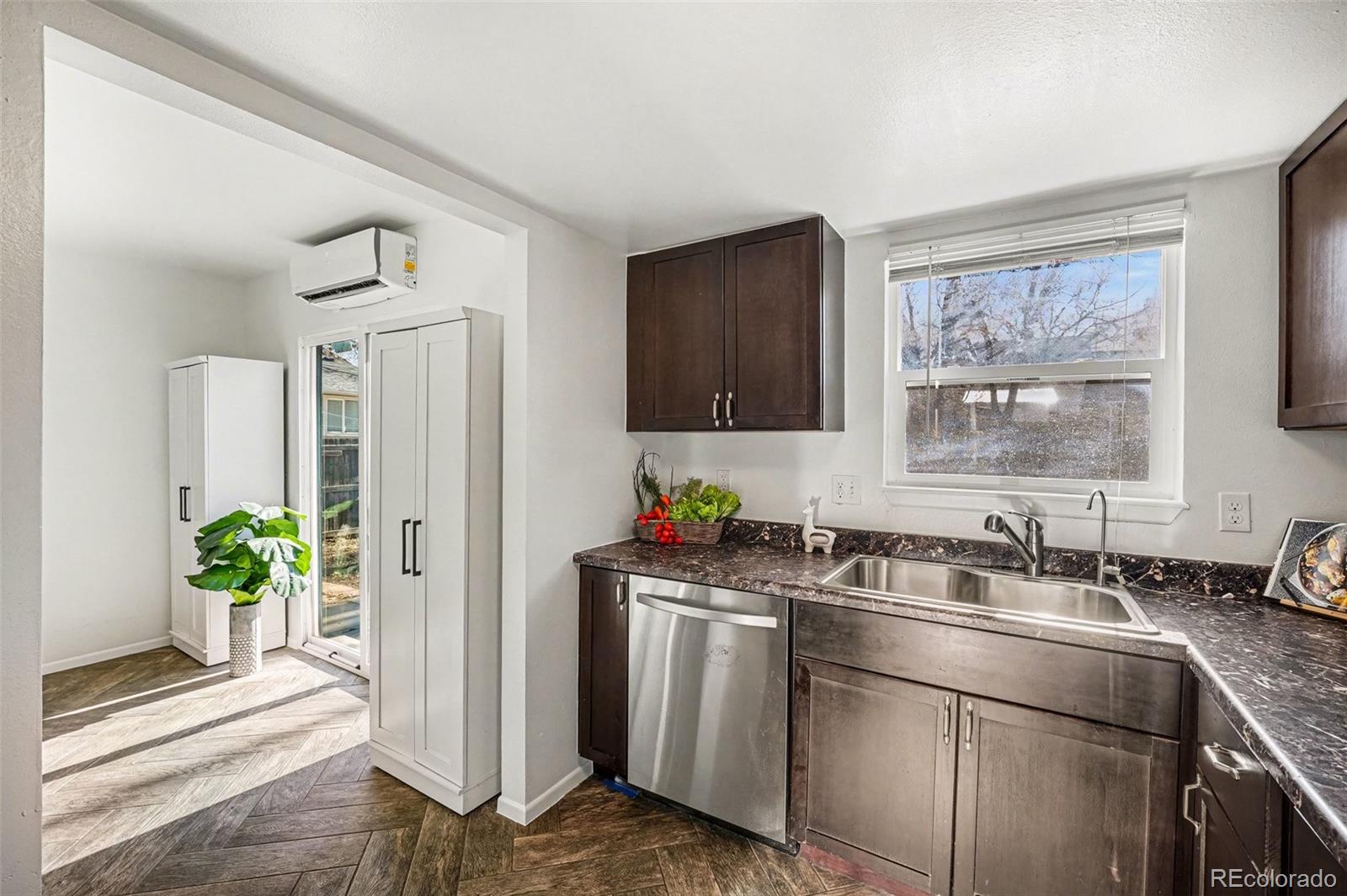 2450 W 55th Denver CO 80221