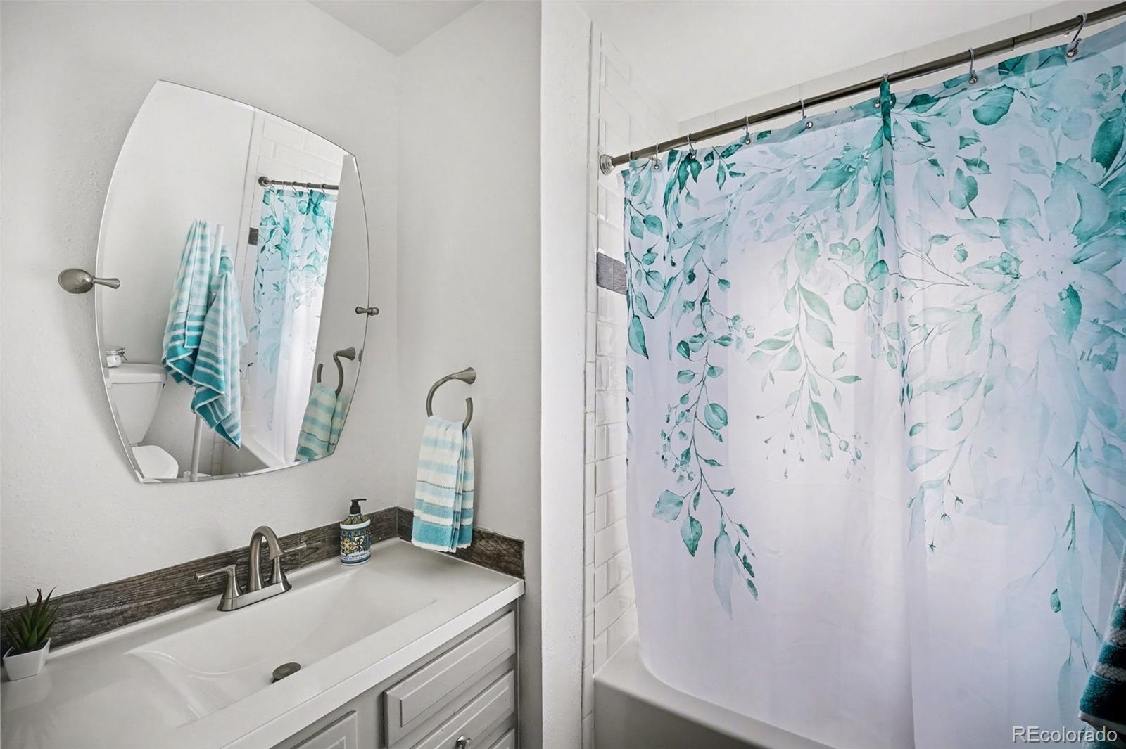 2450 W 55th Denver CO 80221
