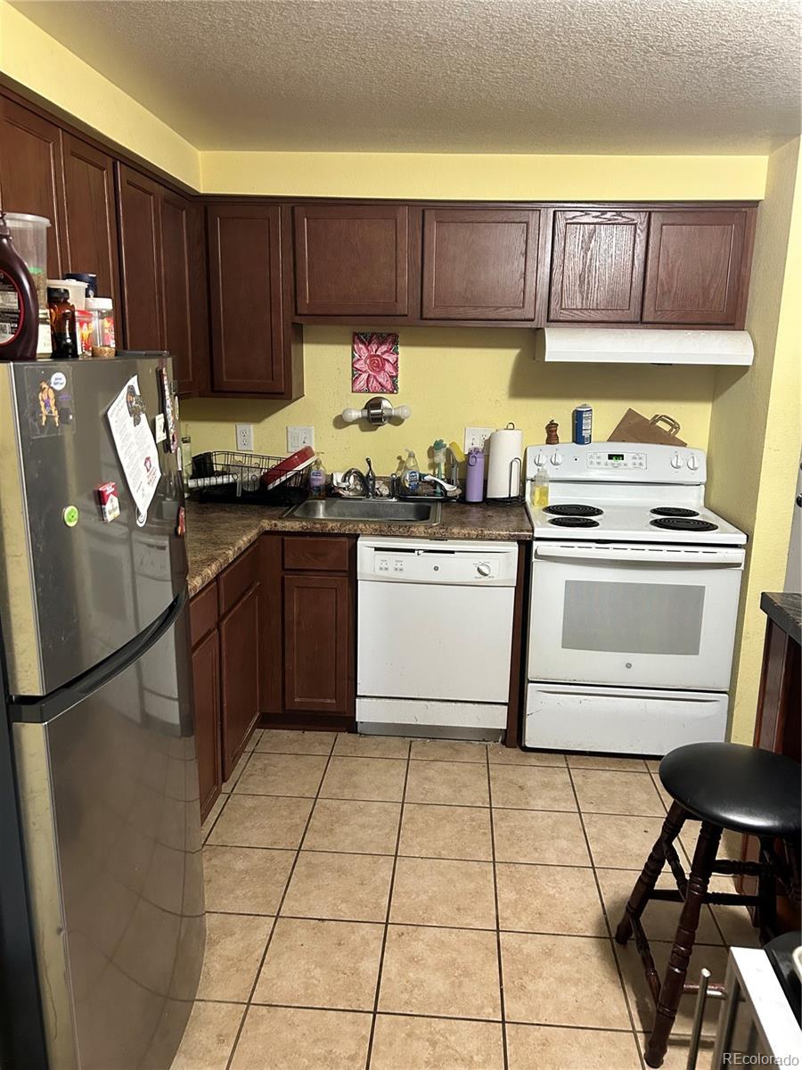 8824 E Florida Avenue Denver CO 80247