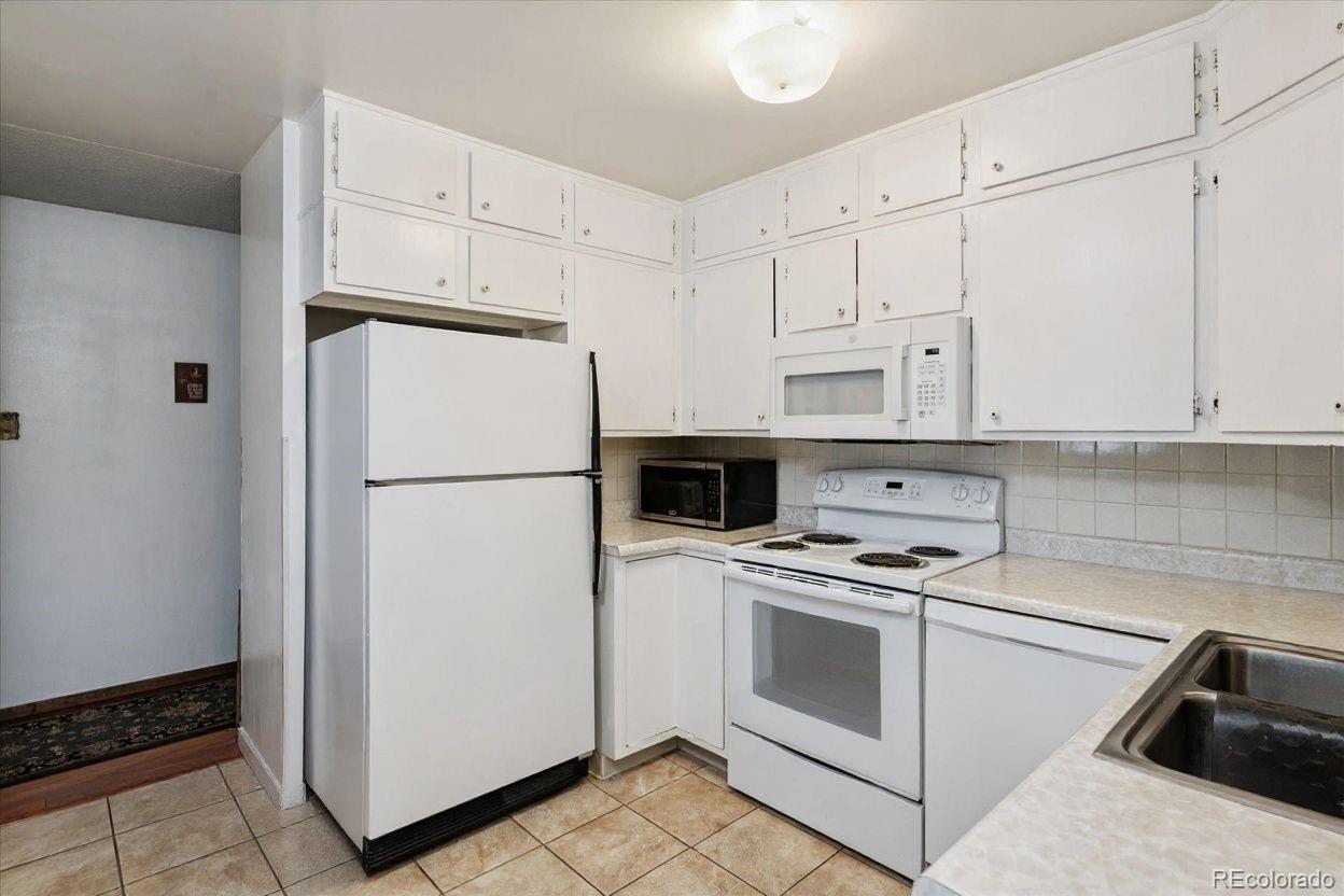 680 S Alton Way Denver CO 80247