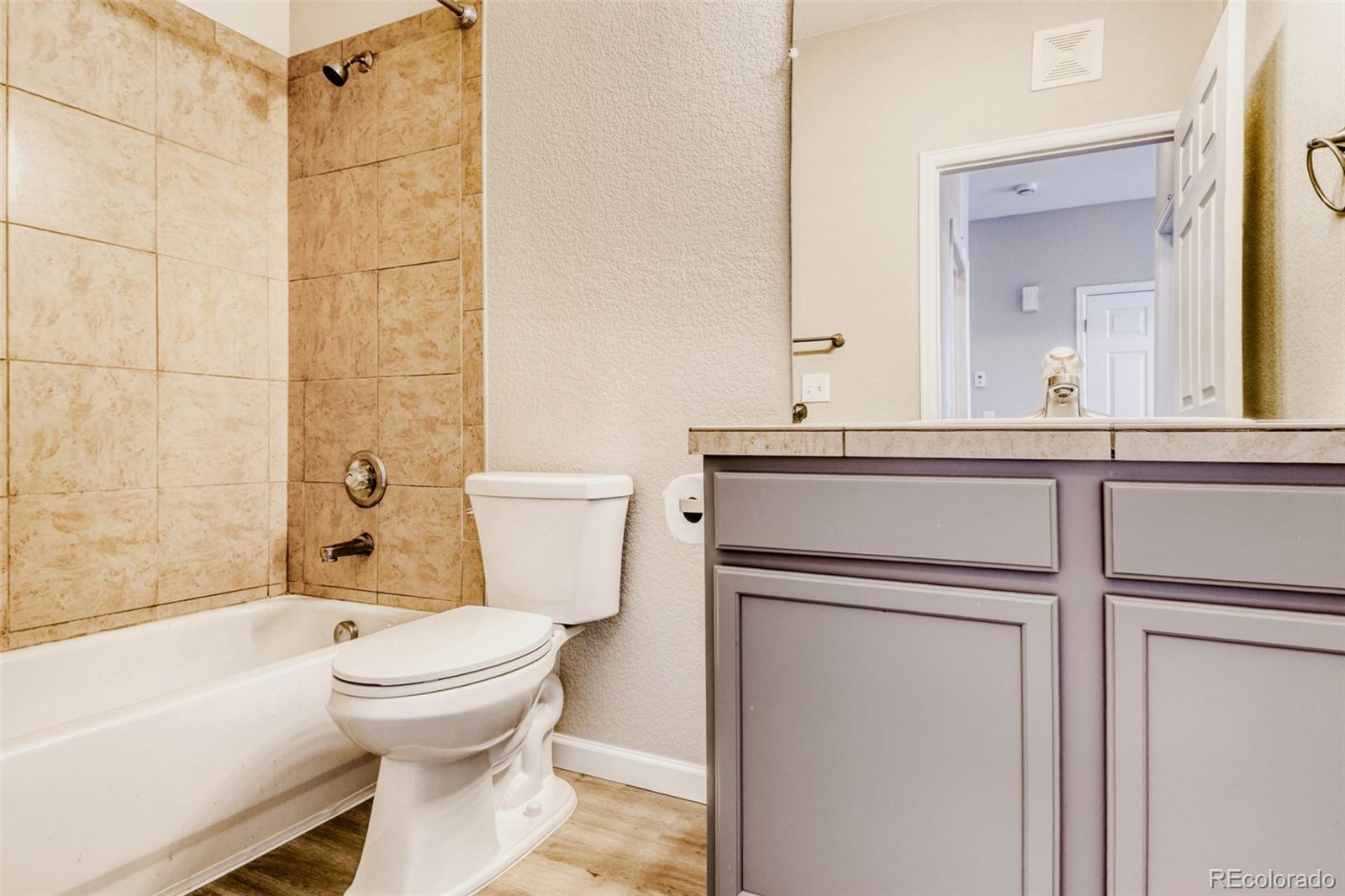 22560 E Ontario Drive Aurora CO 80016