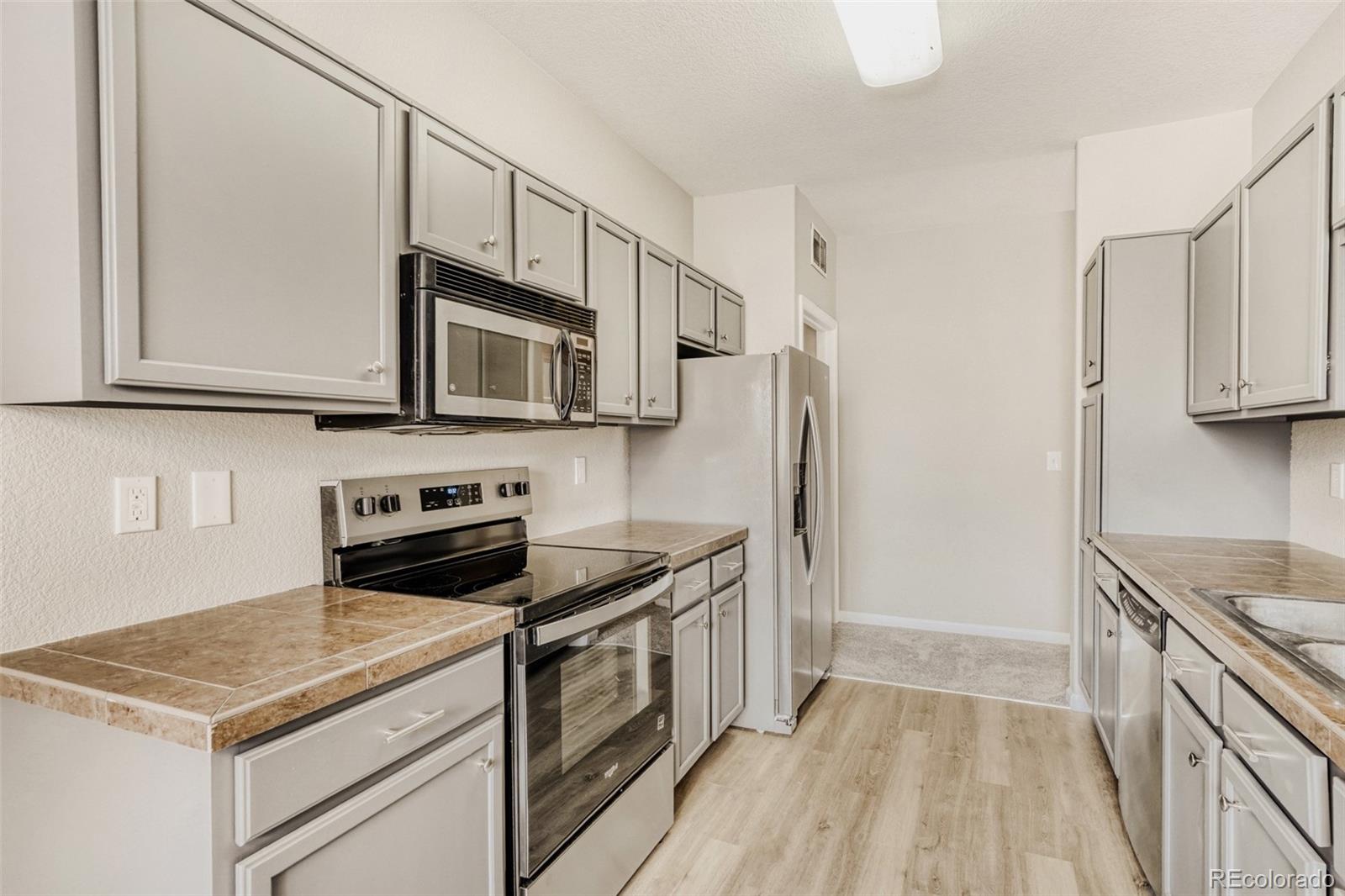 22560 E Ontario Drive Aurora CO 80016