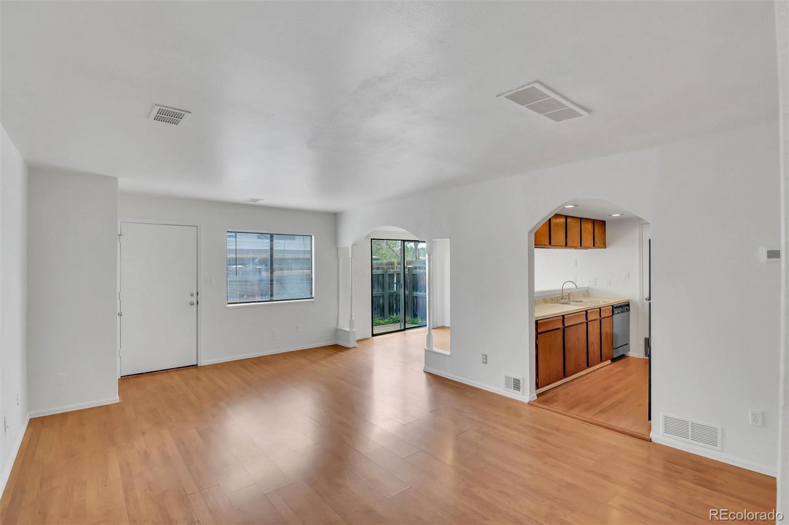 1329 S Chambers Circle Aurora CO 80012