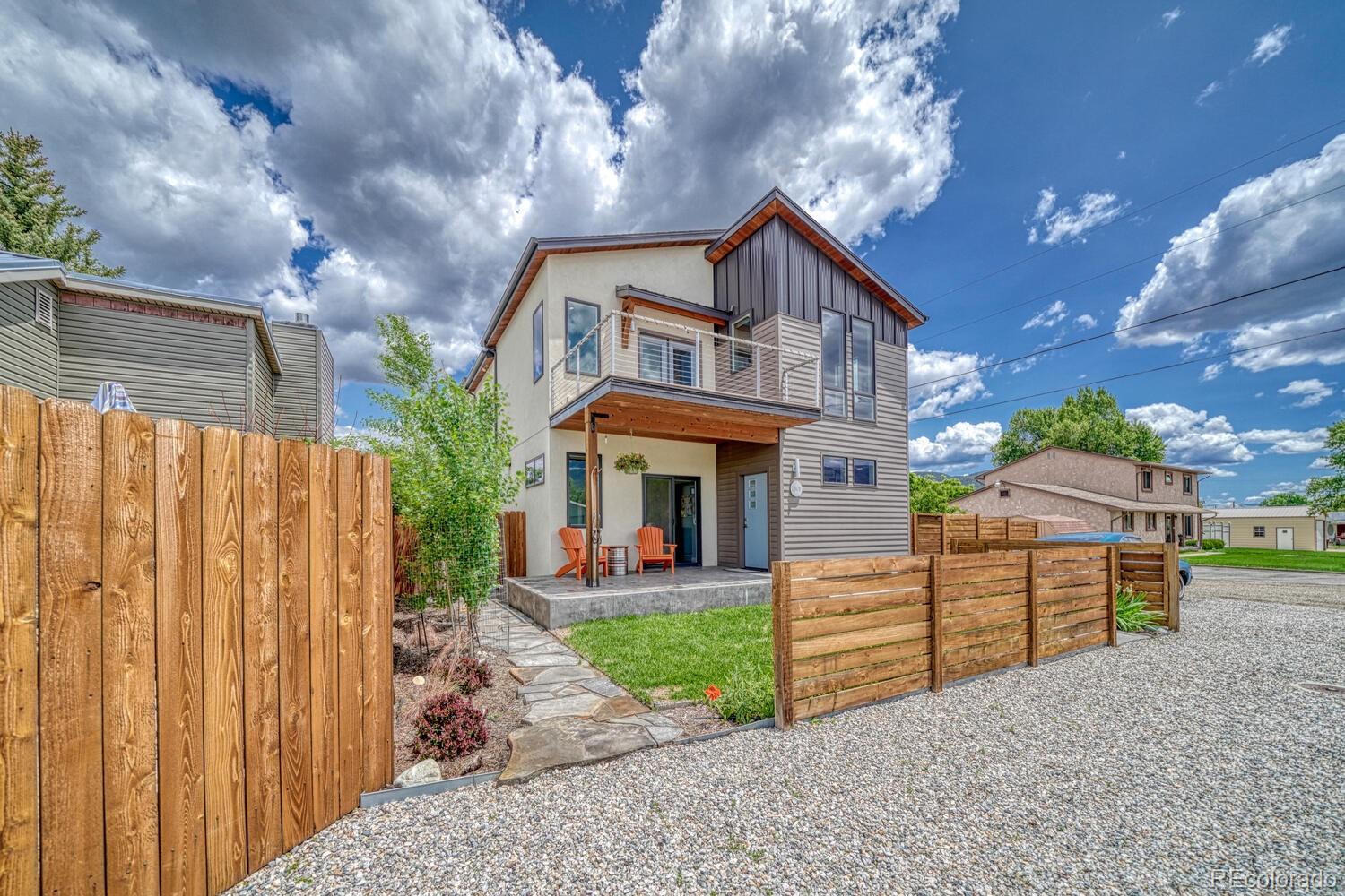 1247 J Street Salida CO 81201