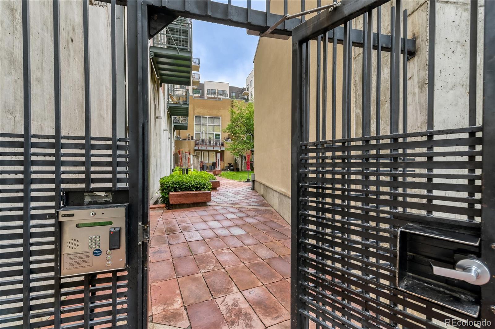 1050 Cherokee Street Denver CO 80204