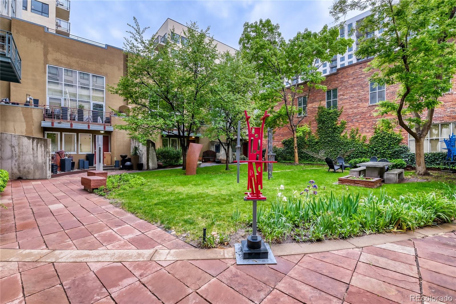 1050 Cherokee Street Denver CO 80204