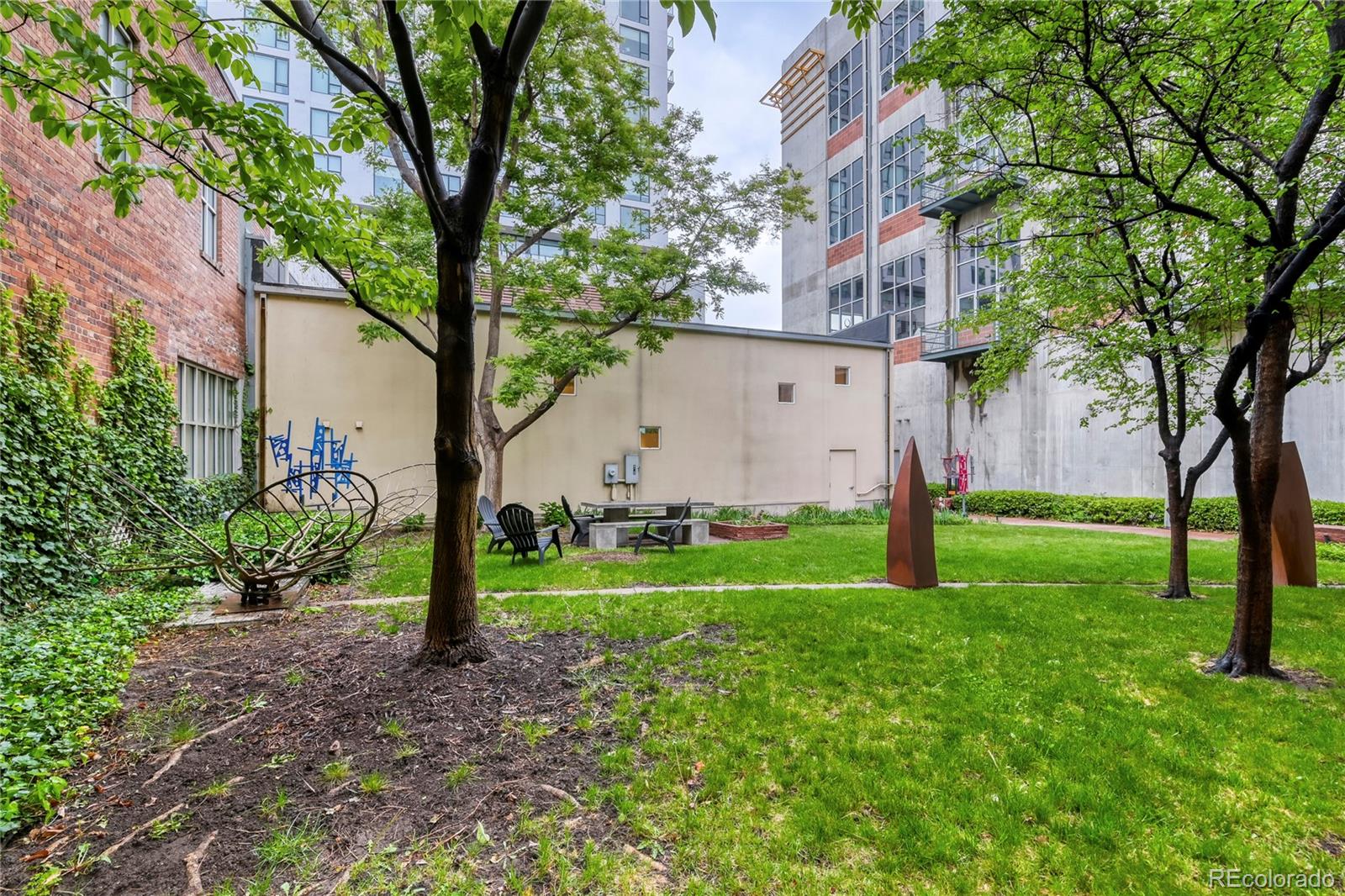 1050 Cherokee Street Denver CO 80204